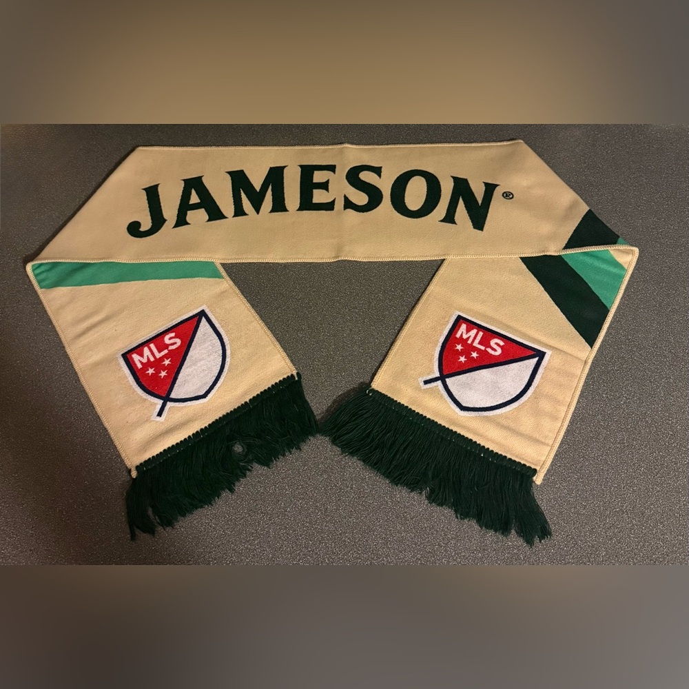 Jameson Scarf MLS - NEW
